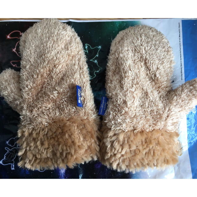 Disney(ディズニー)の手袋(ダッフィ) エンタメ/ホビーのおもちゃ/ぬいぐるみ(キャラクターグッズ)の商品写真