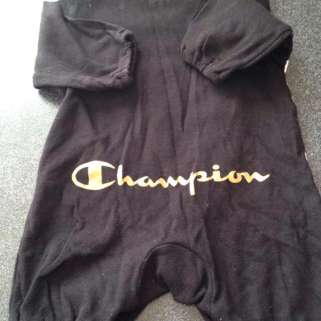 Champion(チャンピオン)のチャンピオン ロンパース キッズ/ベビー/マタニティのベビー服(~85cm)(ロンパース)の商品写真