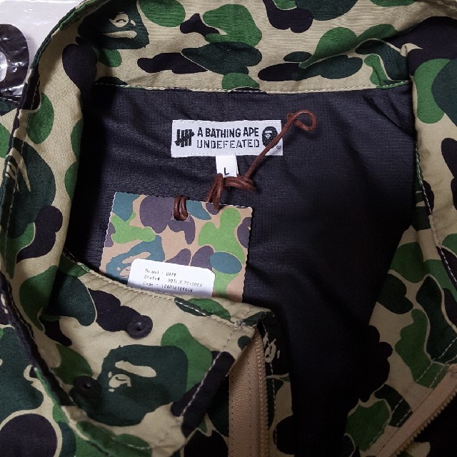 A BATHING APE(アベイシングエイプ)の新品 BAPE X UND ABC M-65　Lサイズ メンズのジャケット/アウター(ミリタリージャケット)の商品写真