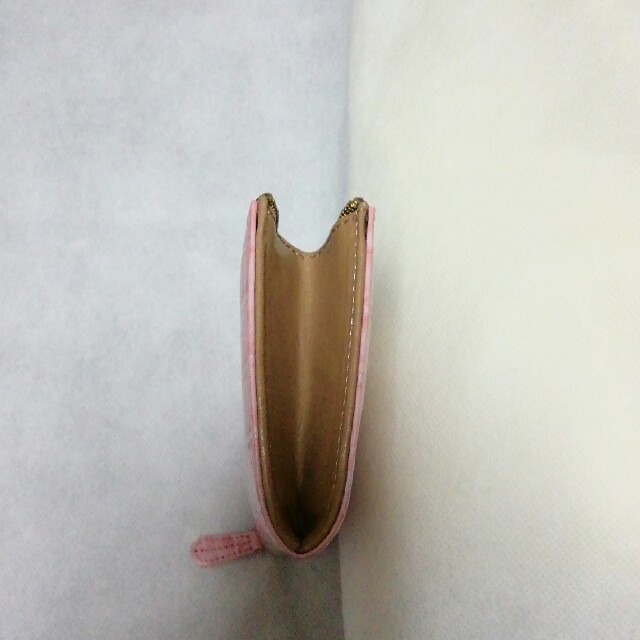 LAZY SUSAN(レイジースーザン)のレイジースーザン　ピンクの財布 レディースのファッション小物(財布)の商品写真