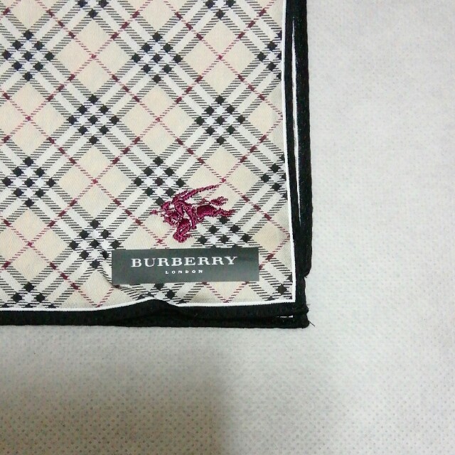 BURBERRY(バーバリー)のバーバリー　チェック柄のハンカチ レディースのファッション小物(ハンカチ)の商品写真