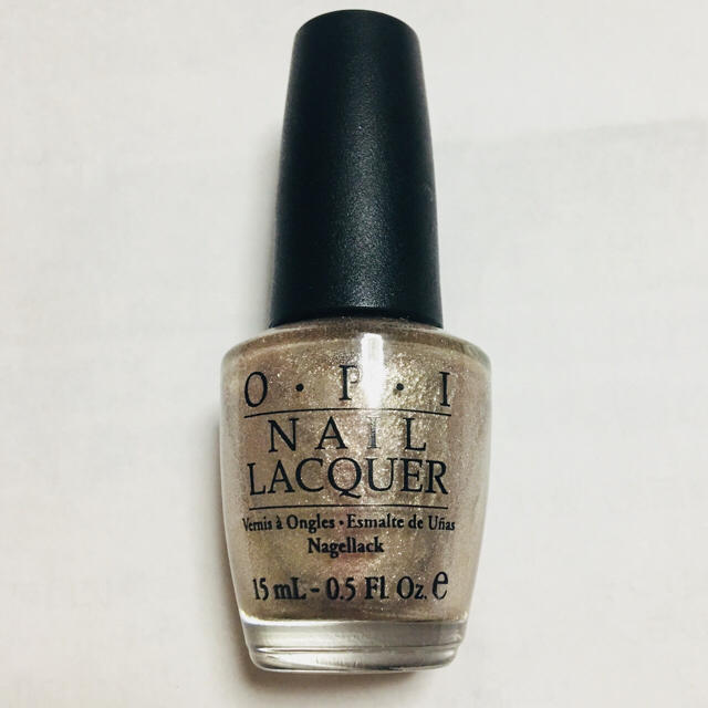 OPI(オーピーアイ)のOPIネイルラッカー シルバー コスメ/美容のネイル(マニキュア)の商品写真