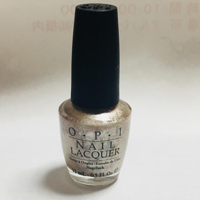 OPI(オーピーアイ)のOPIネイルラッカー シルバー コスメ/美容のネイル(マニキュア)の商品写真