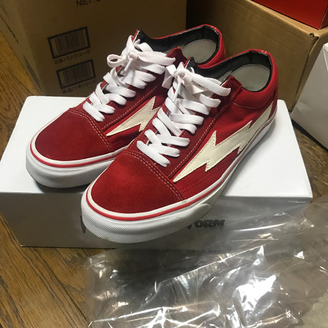 VANS(ヴァンズ)のrevenge×storm red メンズの靴/シューズ(スニーカー)の商品写真