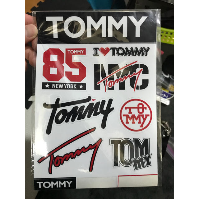 TOMMY(トミー)のTOMMY ステッカー メンズのトップス(Tシャツ/カットソー(半袖/袖なし))の商品写真