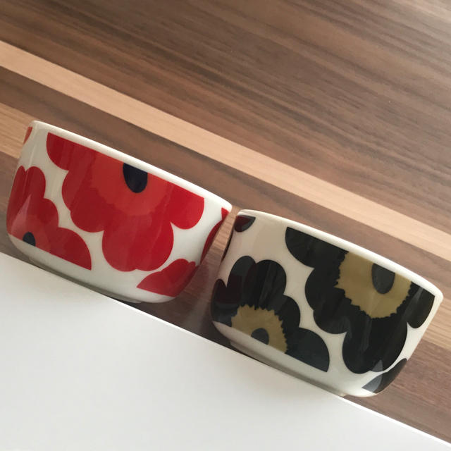 marimekko(マリメッコ)のお値下げ！新品 マリメッコ ウニッコ  プレート&ボウルセット インテリア/住まい/日用品のキッチン/食器(食器)の商品写真