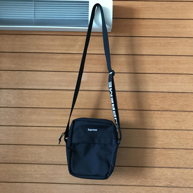 supreme 18ss ショルダーポーチ supreme 18ss ショルダーポーチ