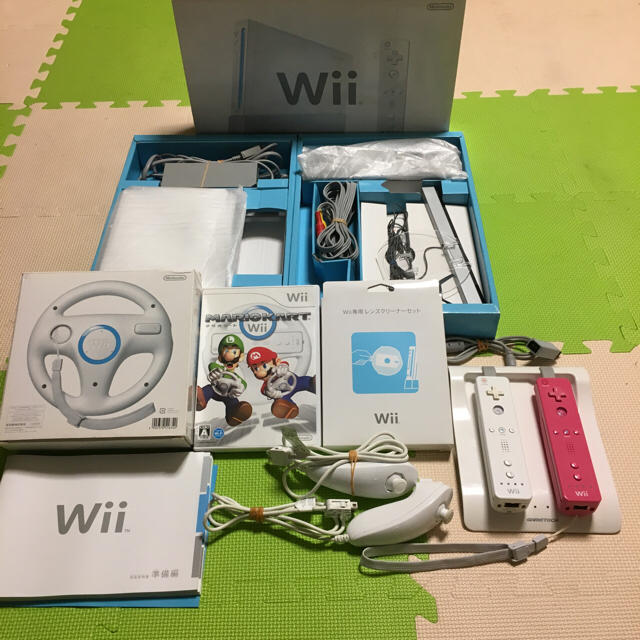 【信頼】 Wii - リモコン充電器付き  マリオカート  ウィー 「値下げしました」wii本体 家庭用ゲーム機本体