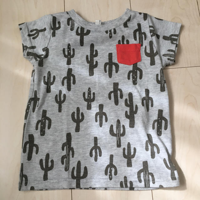 babyGAP(ベビーギャップ)の男の子 Ｔシャツ3枚 100センチ キッズ/ベビー/マタニティのキッズ服男の子用(90cm~)(Tシャツ/カットソー)の商品写真