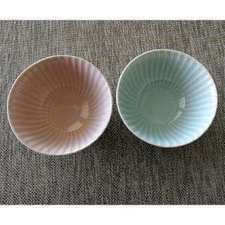 ハサミ(HASAMI)の【 yuri様専用 】『波佐見焼』しのぎ茶碗ペアセット☆(食器)