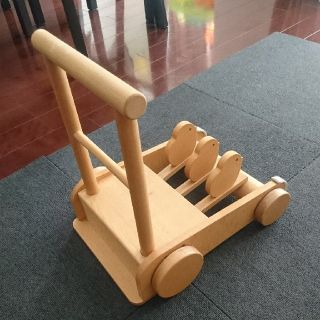 Muji 無印良品 カタカタ 無印良品 手押し車の通販 By まき S Shop ムジルシリョウヒンならラクマ