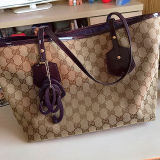 グッチ(Gucci)のGUCCI キーホルダー(キーホルダー)