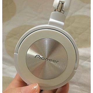 パイオニア(Pioneer)のPioneer 折りたたみ式ベッドフォン ホワイト  2日間限定価格(ヘッドフォン/イヤフォン)