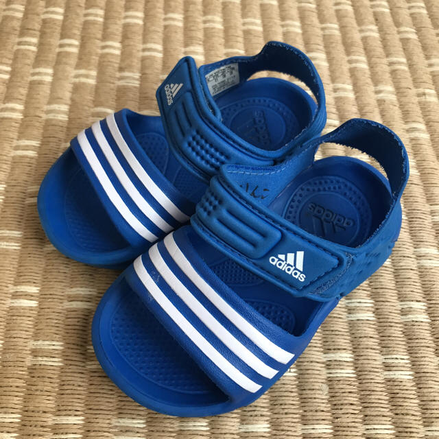 Adidas アディダス サンダル キッズ スポーツ 青 13cmの通販 By Tom S Shop アディダスならラクマ Adidas アディダス サンダル キッズ スポーツ 青 13cmの通販 By Tom S Shop アディダスならラクマ