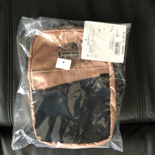 シュプリーム(Supreme)のsupreme the north face  ショルダーバック ピンク(ショルダーバッグ)