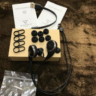 【値下げ】Bluetoothイヤホン QY8（良品）(ヘッドフォン/イヤフォン)