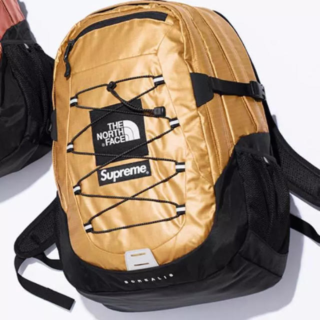 supreme backpack goldのサムネイル