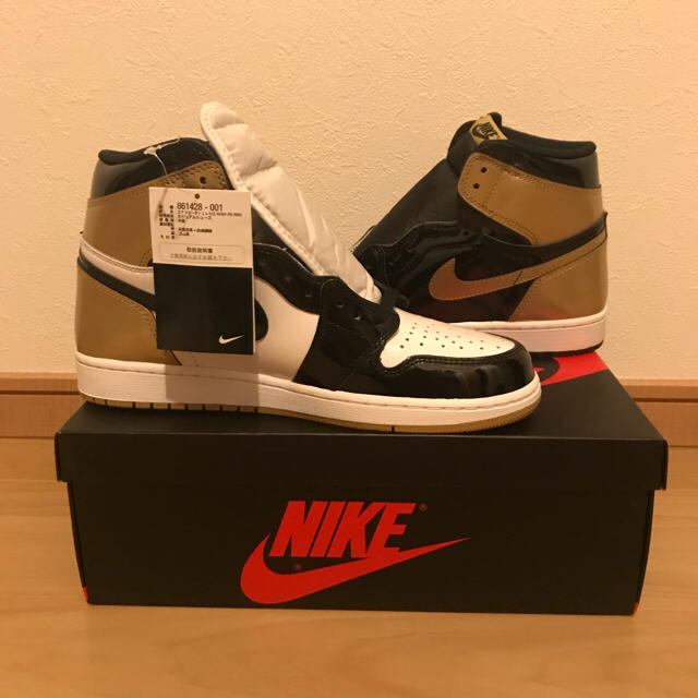 NIKE(ナイキ)の28cm Nike Air Jordan1 Gold Top3 NRG ゴールド メンズの靴/シューズ(スニーカー)の商品写真