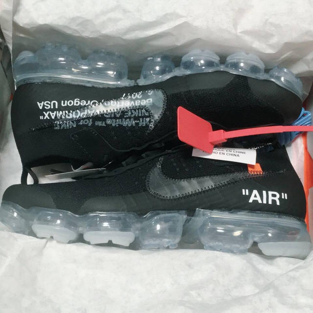 NIKE(ナイキ)の【28cm】off-White×NIKE AIR VAPORMAX メンズの靴/シューズ(スニーカー)の商品写真