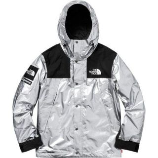 シュプリーム(Supreme)のM Metallic Mountain Parka Silver(マウンテンパーカー)