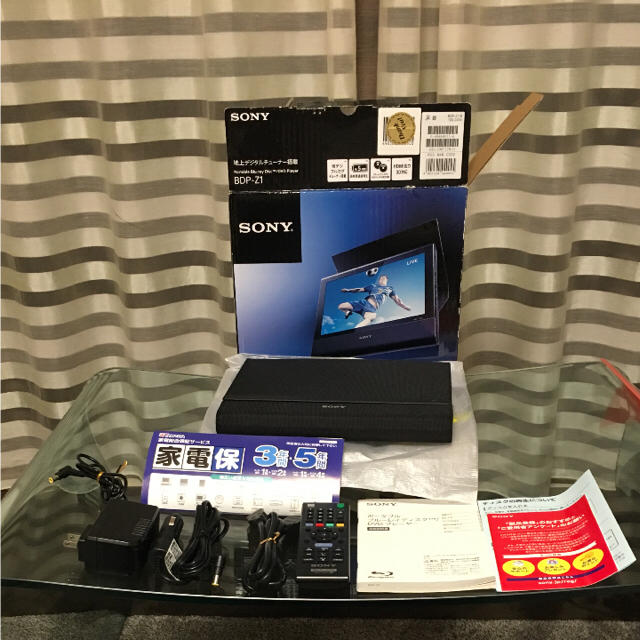SONY BDP-Z1 ポータブルブルーレイプレーヤー SONY BDP-Z1 ポータブルブルーレイプレーヤー