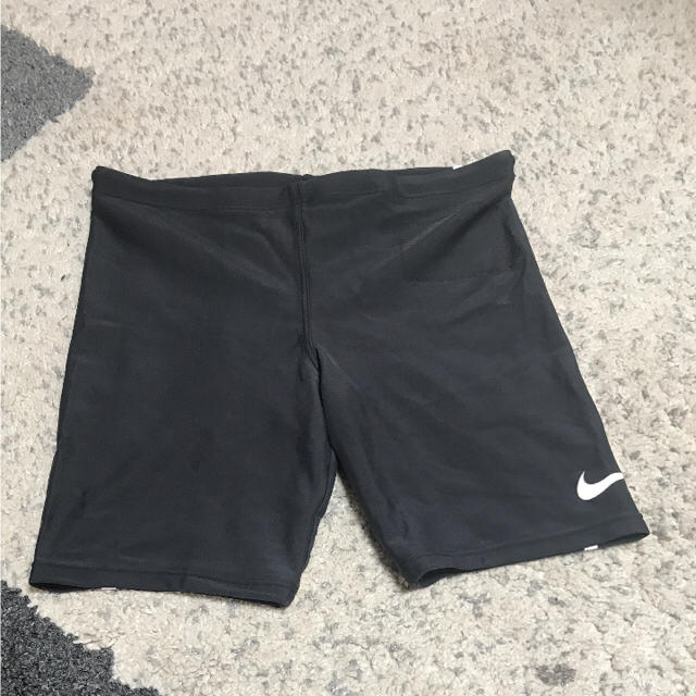 NIKE(ナイキ)のナイキ スクール水着 150cm 黒 キッズ/ベビー/マタニティのキッズ服男の子用(90cm~)(水着)の商品写真