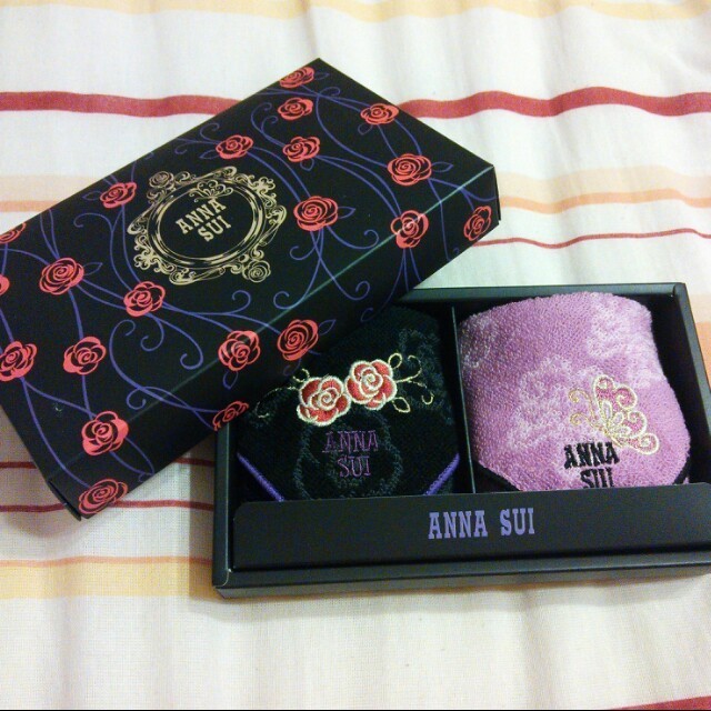 Anna Sui アナスイハンカチセットの通販 By Mina Kamitakahara S Shop アナスイならラクマ