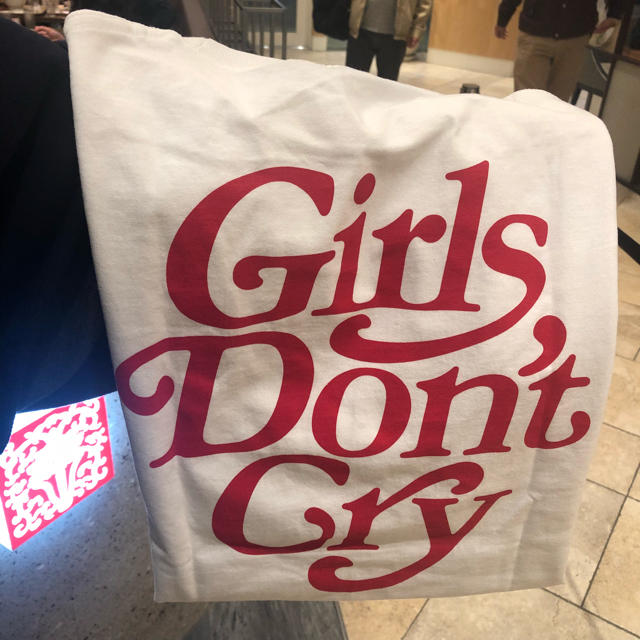 日本最大級 Supreme - 白M girls don't cry Tシャツ Tシャツ/カットソー(半袖/袖なし)