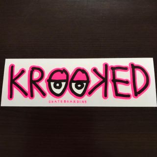 クルキッド(KROOKED)の【縦5.8cm横17.8cm】krooked ステッカー(ステッカー)