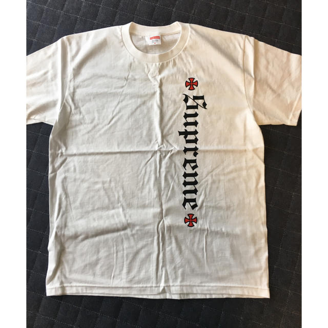 Supreme(シュプリーム)のシュプリーム supremeインディペンデントコラボT メンズのトップス(Tシャツ/カットソー(半袖/袖なし))の商品写真