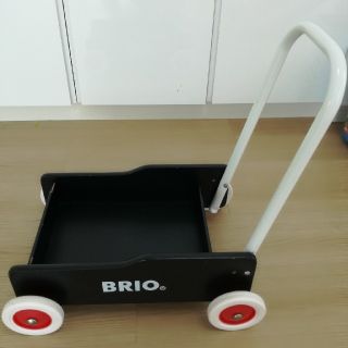 ブリオ(BRIO)のBRIO 手押し車 ブラック(手押し車/カタカタ)