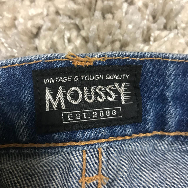 moussy(マウジー)のmoussy  フリンジショートパンツ☆サイズ2  美品 レディースのパンツ(ショートパンツ)の商品写真