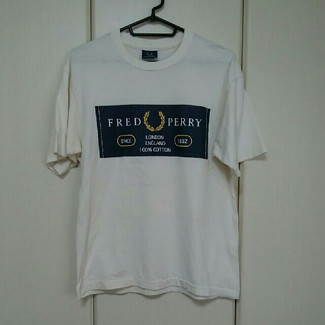 FRED PERRY(フレッドペリー)の【USED】フレッドペリー　Tシャツ メンズのトップス(Tシャツ/カットソー(半袖/袖なし))の商品写真