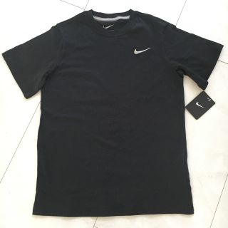 ナイキ(NIKE)の新品 NIKE ワンポイントTシャツ 160（Ｌ）(Tシャツ/カットソー)