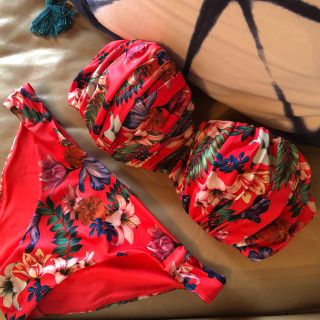 エイチアンドエム(H&M)の[SALE]Swim wear✼﻿花柄(水着)