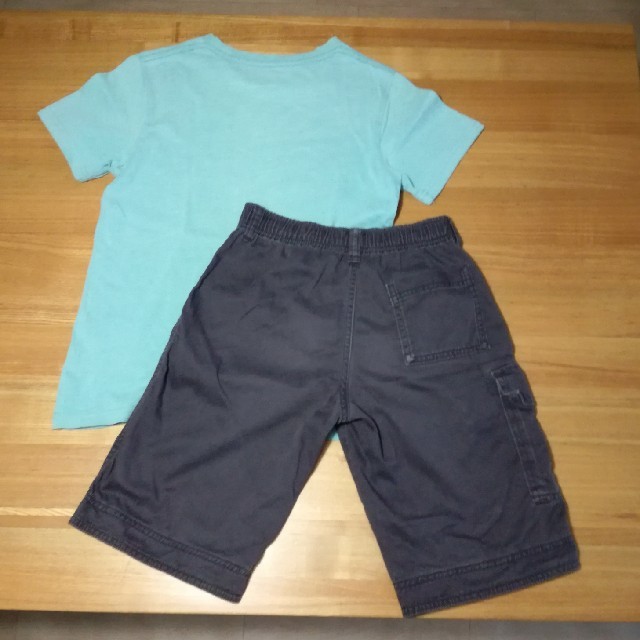 GAP Kids(ギャップキッズ)のスカルTシャツ&カーゴハーフパンツセット　　　GapKids &UNIQLO キッズ/ベビー/マタニティのキッズ服男の子用(90cm~)(Tシャツ/カットソー)の商品写真