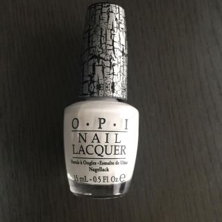 オーピーアイ(OPI)の【週末お値下げ】OPI E54 ホワイト シャッター(マニキュア)