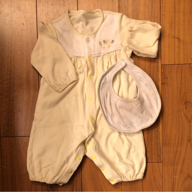 PETIT BATEAU(プチバトー)のベビーツーウェイオール 80センチ プチバトースタイ付！ キッズ/ベビー/マタニティのベビー服(~85cm)(カバーオール)の商品写真