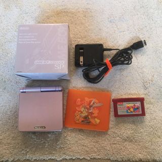 ニンテンドウ(任天堂)のGAMEBOY  ADVANCE(携帯用ゲーム機本体)