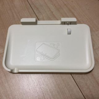 ニンテンドー3DS(ニンテンドー3DS)のニンテンドー 3DS LL 充電スタンド(その他)