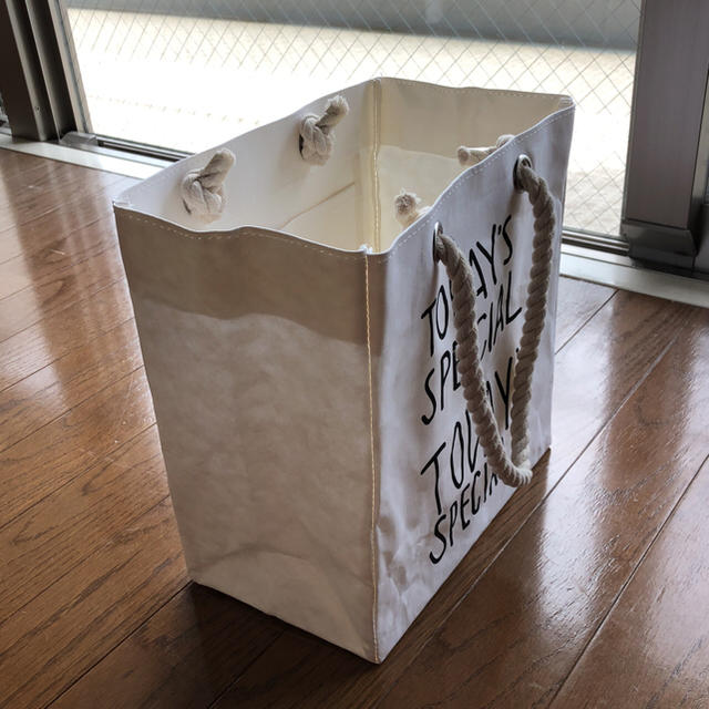 トゥデイズスペシャル 日比谷限定トートバッグの通販 By Amy ラクマ トゥデイズスペシャル 日比谷限定トートバッグの通販 By Amy ラクマ