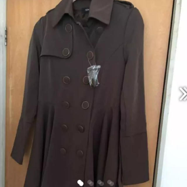 NAVANA(ナバーナ)のトレンチコート新品未使用3200円 レディースのジャケット/アウター(トレンチコート)の商品写真