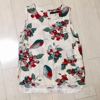 ザラ(ZARA)のZARA ノースリーブ トップス(カットソー(半袖/袖なし))