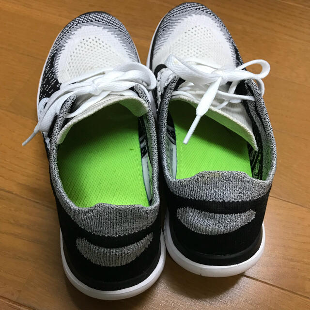 NIKE(ナイキ)のNikeスニーカー レディースの靴/シューズ(スニーカー)の商品写真