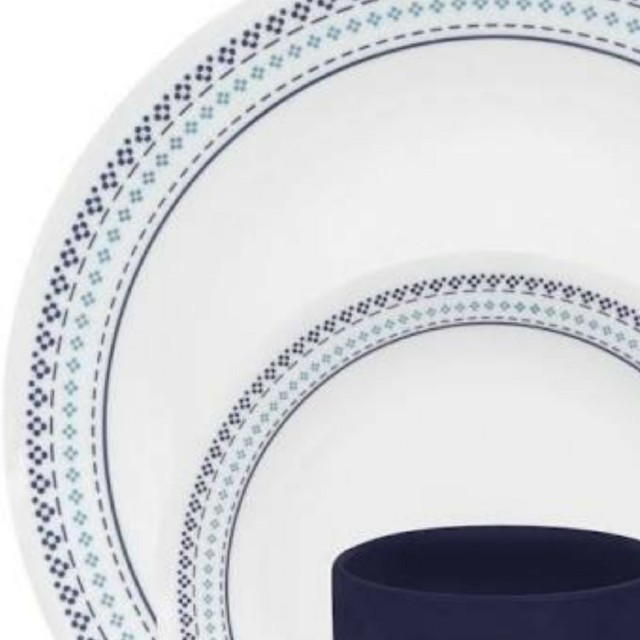 CORELLE(コレール)のコレール新品ワンプレートランチM☆ブレッドプレート☆サラダボール各１枚合計３枚 インテリア/住まい/日用品のキッチン/食器(食器)の商品写真