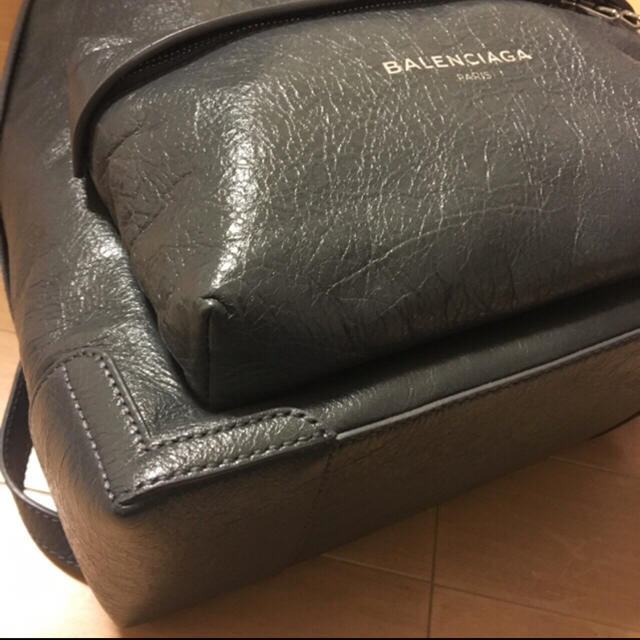 Balenciaga(バレンシアガ)の【5月末まで】美品 バレンシアガ リュック  レディースのバッグ(リュック/バックパック)の商品写真