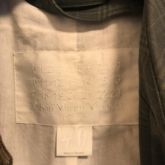 Maison Martin Margiela(マルタンマルジェラ)のtrueandlove様専用 マルタンマルジェラxH&M ステンカラーコート M メンズのジャケット/アウター(ステンカラーコート)の商品写真