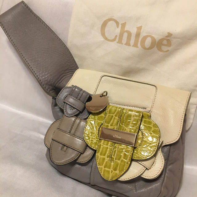 Chloe(クロエ)のCHIOE 手持ち バッグ ハンドメイドのファッション小物(バッグ)の商品写真