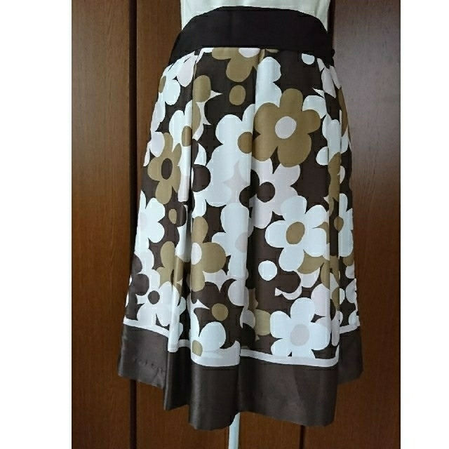 GALLERY VISCONTI(ギャラリービスコンティ)のギャラリービスコンティ☆スカート☆ レディースのスカート(ひざ丈スカート)の商品写真