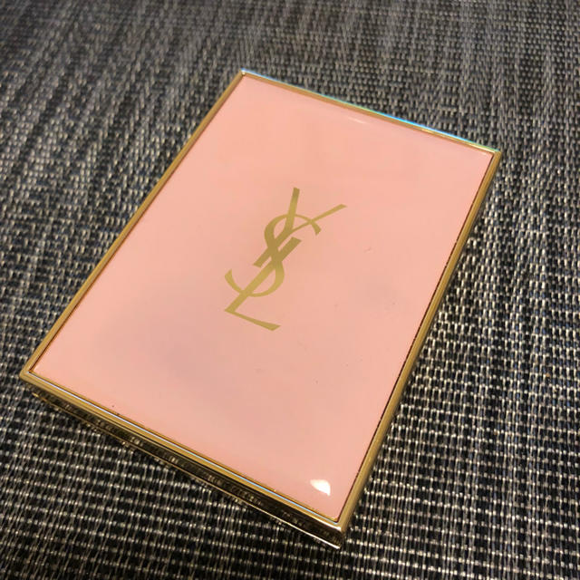 YSL♡ラディアントタッチブラー